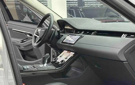 Land Rover Range Rover Evoque II, 2025 год, 4 640 000 рублей, 6 фотография