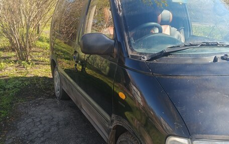 Nissan Serena I, 1994 год, 300 000 рублей, 2 фотография