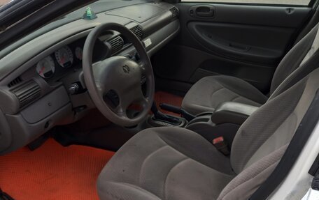 Dodge Stratus II, 2004 год, 349 000 рублей, 9 фотография