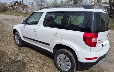 Skoda Yeti I рестайлинг, 2014 год, 1 110 000 рублей, 4 фотография
