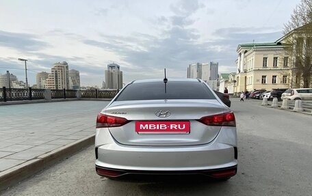 Hyundai Solaris II рестайлинг, 2021 год, 1 540 000 рублей, 6 фотография