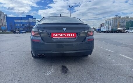BMW 5 серия, 2011 год, 1 800 000 рублей, 6 фотография
