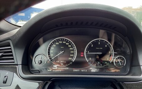 BMW 5 серия, 2011 год, 1 800 000 рублей, 16 фотография