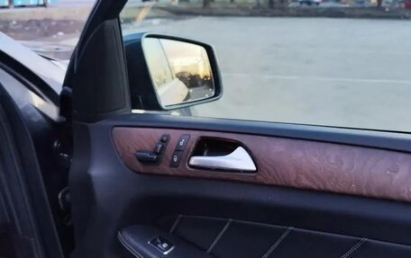 Mercedes-Benz GL-Класс, 2015 год, 3 220 000 рублей, 23 фотография