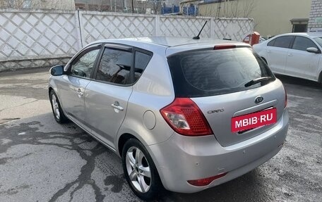 KIA cee'd I рестайлинг, 2010 год, 695 000 рублей, 4 фотография