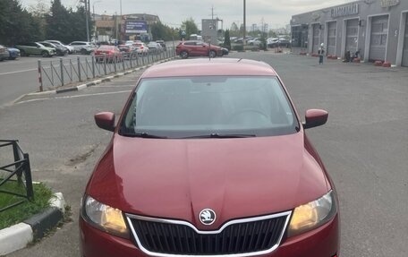 Skoda Rapid I, 2014 год, 980 000 рублей, 2 фотография