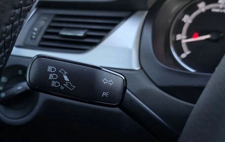 Skoda Rapid I, 2018 год, 1 230 000 рублей, 10 фотография