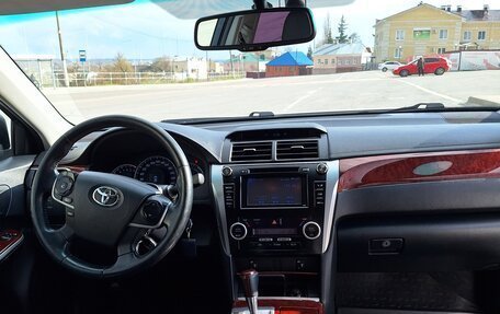 Toyota Camry, 2013 год, 1 650 000 рублей, 11 фотография
