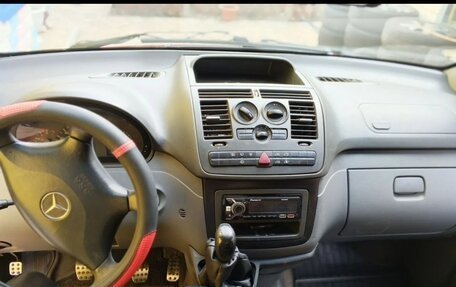 Mercedes-Benz Vito, 2005 год, 1 035 000 рублей, 13 фотография