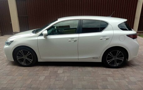 Lexus CT I рестайлинг, 2012 год, 1 700 000 рублей, 6 фотография