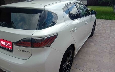 Lexus CT I рестайлинг, 2012 год, 1 700 000 рублей, 19 фотография