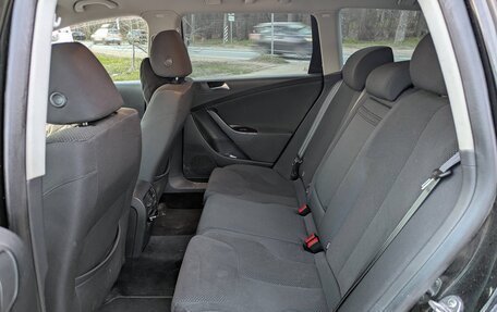 Volkswagen Passat B6, 2010 год, 890 000 рублей, 21 фотография