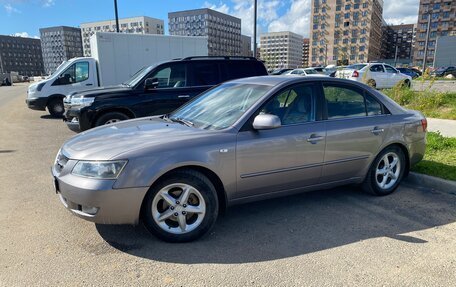 Hyundai Sonata VI, 2006 год, 490 000 рублей, 2 фотография