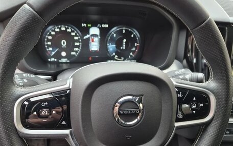 Volvo XC60 II, 2018 год, 3 700 000 рублей, 9 фотография