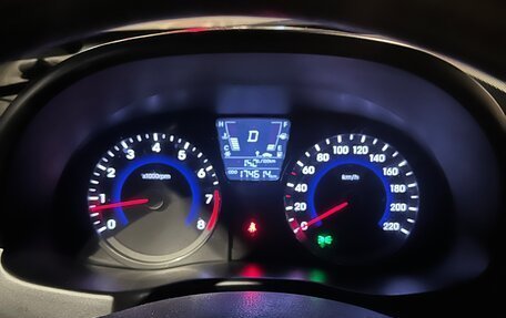 Hyundai Solaris II рестайлинг, 2013 год, 790 000 рублей, 2 фотография