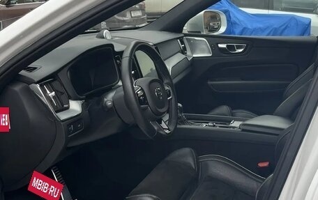 Volvo XC60 II, 2018 год, 3 700 000 рублей, 14 фотография