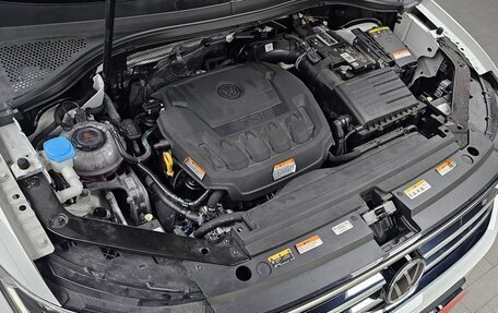 Volkswagen Tiguan II, 2022 год, 4 280 000 рублей, 5 фотография