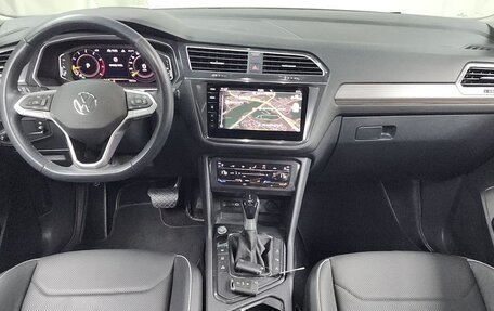 Volkswagen Tiguan II, 2022 год, 4 280 000 рублей, 7 фотография