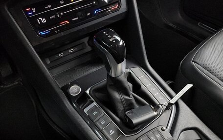 Volkswagen Tiguan II, 2022 год, 4 280 000 рублей, 9 фотография