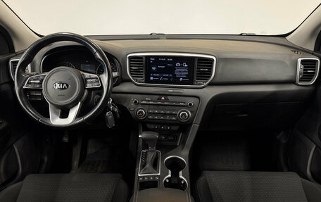 KIA Sportage IV рестайлинг, 2021 год, 2 800 000 рублей, 10 фотография