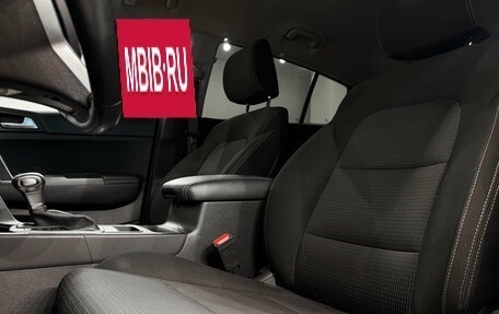 KIA Sportage IV рестайлинг, 2021 год, 2 800 000 рублей, 16 фотография