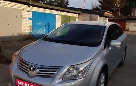 Toyota Avensis III рестайлинг, 2011 год, 1 150 000 рублей, 1 фотография