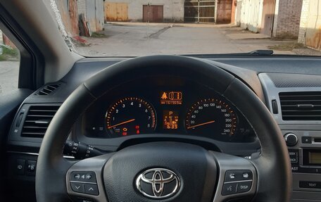 Toyota Avensis III рестайлинг, 2011 год, 1 150 000 рублей, 6 фотография