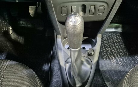 Renault Logan II, 2014 год, 749 000 рублей, 16 фотография