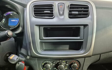 Renault Logan II, 2014 год, 749 000 рублей, 17 фотография