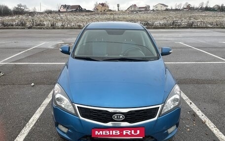 KIA cee'd I рестайлинг, 2012 год, 700 000 рублей, 2 фотография
