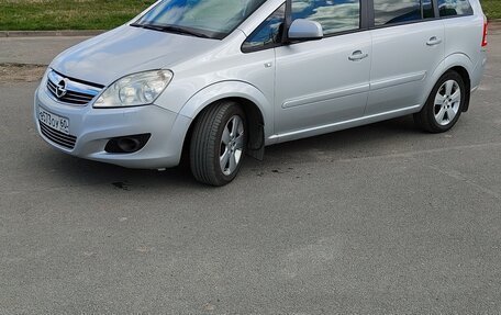 Opel Zafira B, 2009 год, 750 000 рублей, 2 фотография