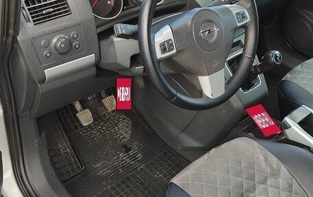 Opel Zafira B, 2009 год, 750 000 рублей, 14 фотография