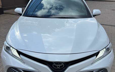 Toyota Camry, 2020 год, 3 500 000 рублей, 2 фотография