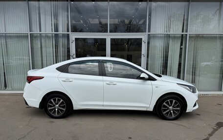 Hyundai Solaris II рестайлинг, 2017 год, 1 150 000 рублей, 4 фотография