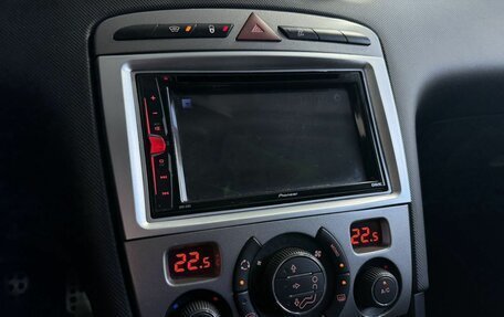 Peugeot 408 I рестайлинг, 2015 год, 749 000 рублей, 13 фотография