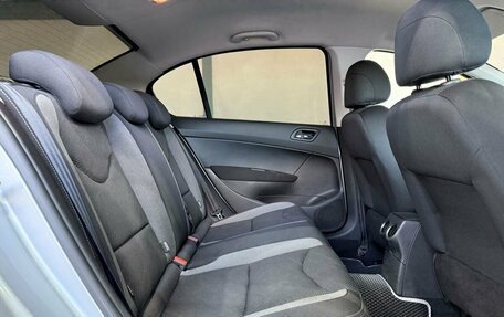 Peugeot 408 I рестайлинг, 2015 год, 749 000 рублей, 12 фотография
