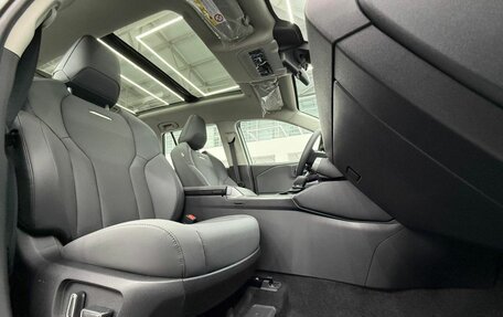 Toyota RAV4, 2026 год, 4 250 000 рублей, 21 фотография