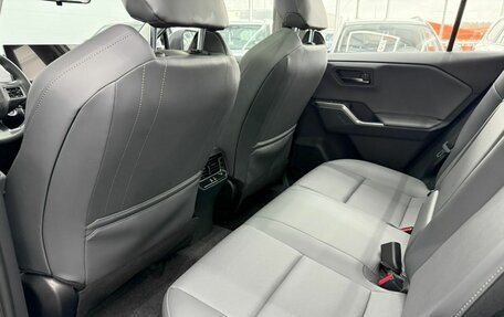 Toyota RAV4, 2026 год, 4 250 000 рублей, 24 фотография