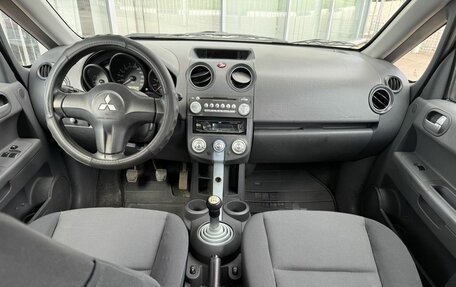 Mitsubishi Colt VI рестайлинг, 2005 год, 320 000 рублей, 9 фотография