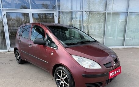 Mitsubishi Colt VI рестайлинг, 2005 год, 320 000 рублей, 3 фотография