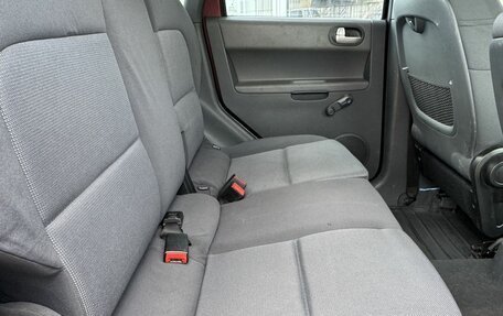Mitsubishi Colt VI рестайлинг, 2005 год, 320 000 рублей, 11 фотография