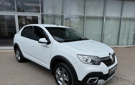 Renault Logan II, 2022 год, 1 380 000 рублей, 3 фотография