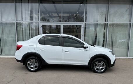 Renault Logan II, 2022 год, 1 380 000 рублей, 4 фотография