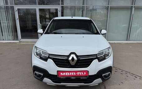 Renault Logan II, 2022 год, 1 380 000 рублей, 2 фотография