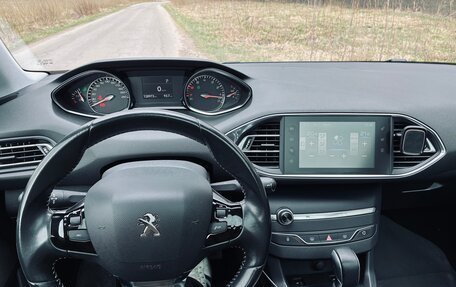 Peugeot 308 II, 2014 год, 1 290 000 рублей, 15 фотография