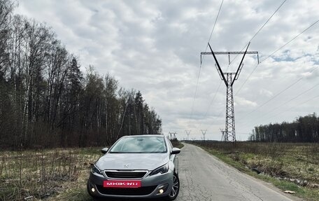 Peugeot 308 II, 2014 год, 1 290 000 рублей, 9 фотография