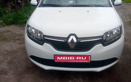 Renault Sandero II рестайлинг, 2013 год, 650 000 рублей, 1 фотография