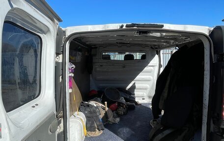 Renault Trafic, 2004 год, 600 000 рублей, 6 фотография