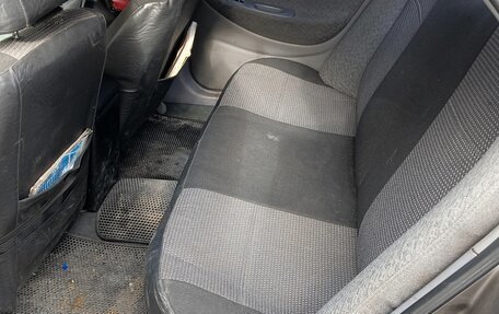Hyundai Elantra III, 1999 год, 290 000 рублей, 11 фотография