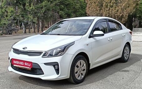 KIA Rio IV, 2017 год, 1 140 000 рублей, 2 фотография